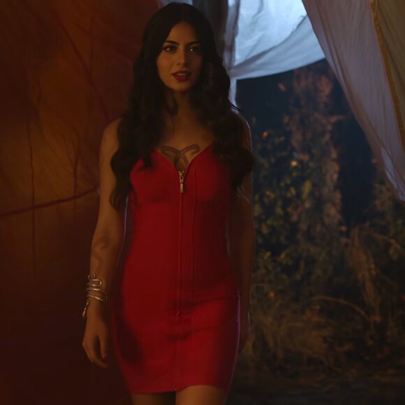 Bebe Deep V Zipper Bodycon Dress ASO Isabelle Lightwood - Picture 9 of 9